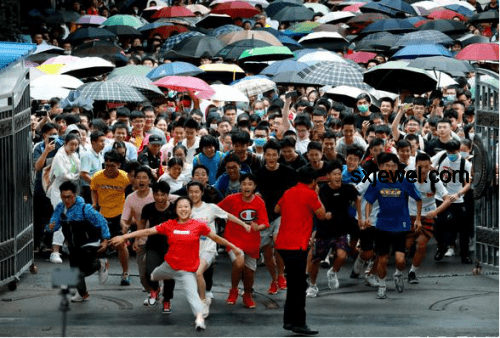 2008年考0分男子重返考场，高考故事再启航